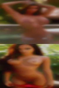 Size 14 to 16 naked mature women body type.